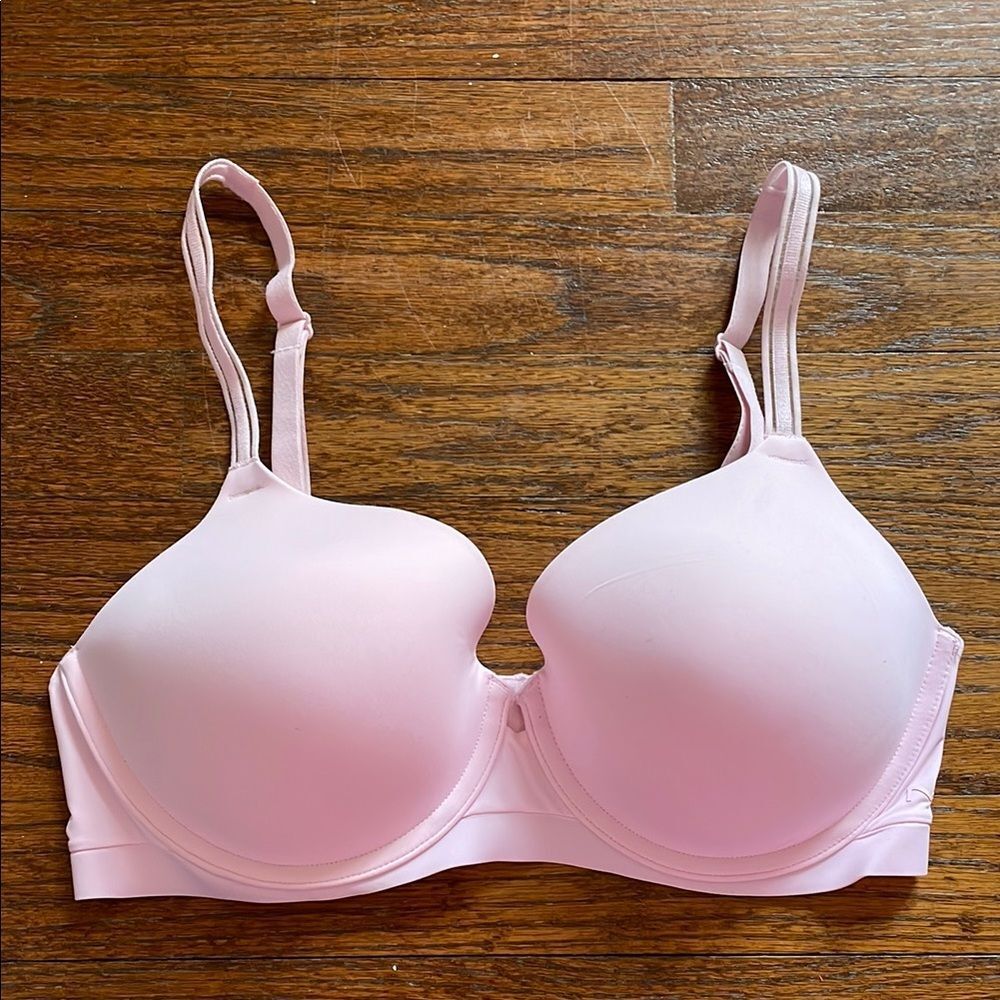 Maidenform 34D Light Pink Bra